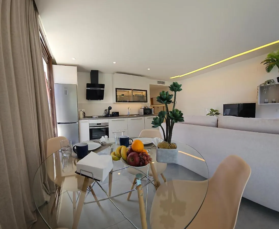 Nogalera Quintessence Apartment With Private Parking By Namaste Elite Torremolinos
