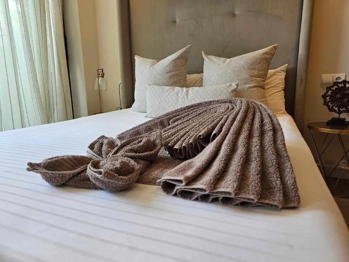 Nogalera Quintessence Apartment With Private Parking By Namaste Elite Torremolinos